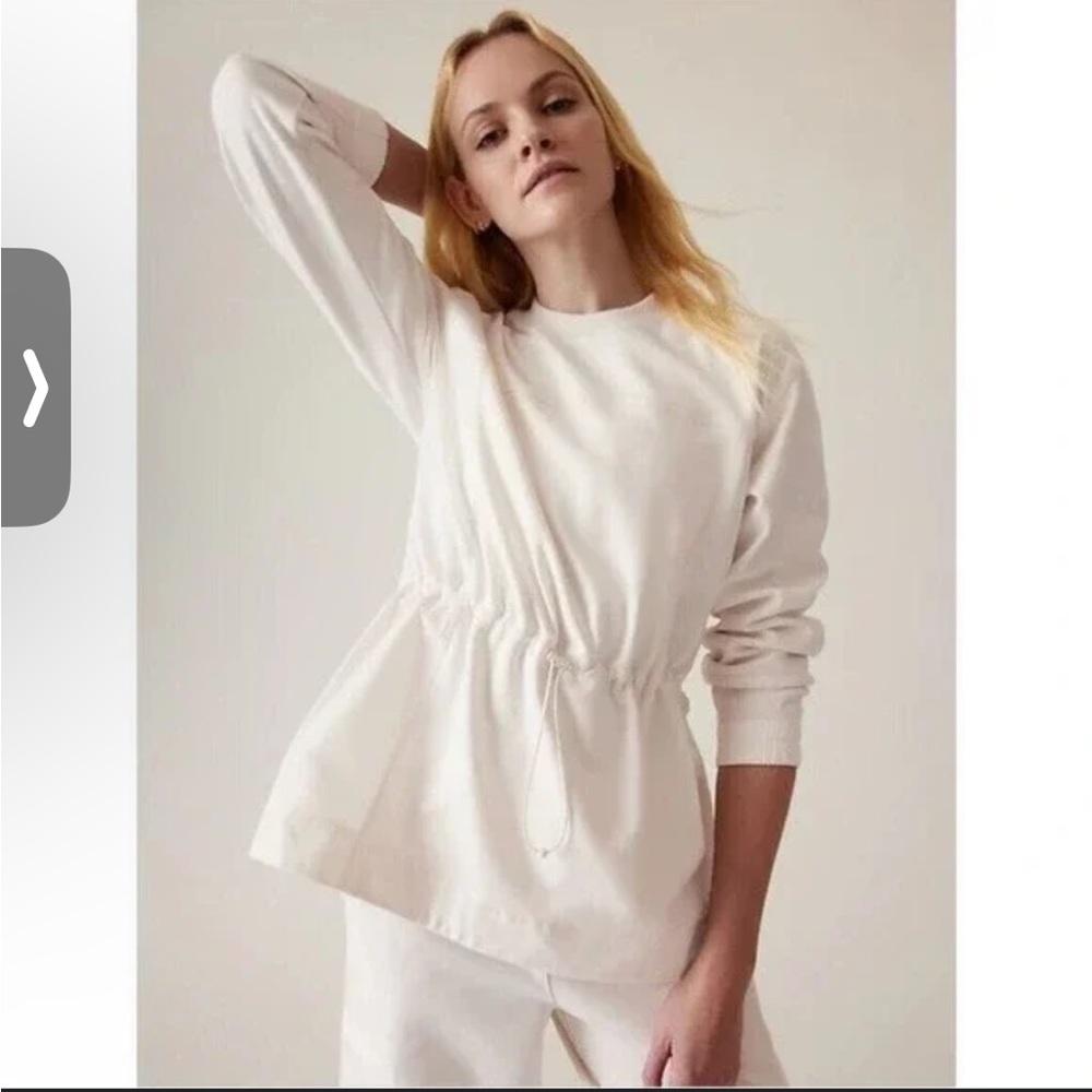 Athleta Triumph Hybrid Crewneck Sweatshirt Cream Size L white cream